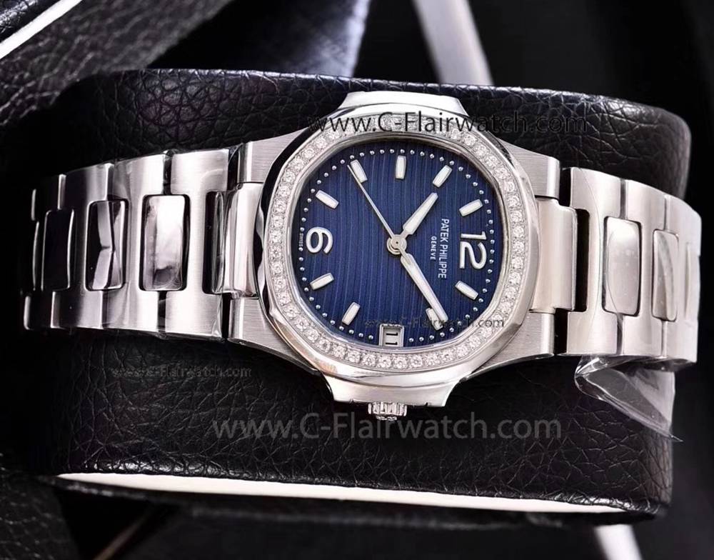 Swiss Copy Patek Philippe Nautilus Women's Watch Blue Face 35mm